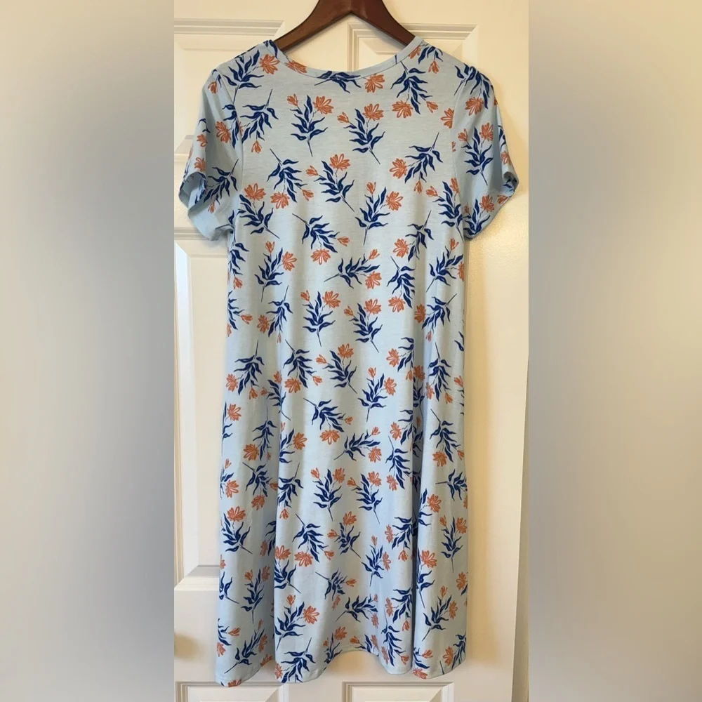 NWT LuLaRoe Jessie Floral Short Sleeve Dress Size Small
